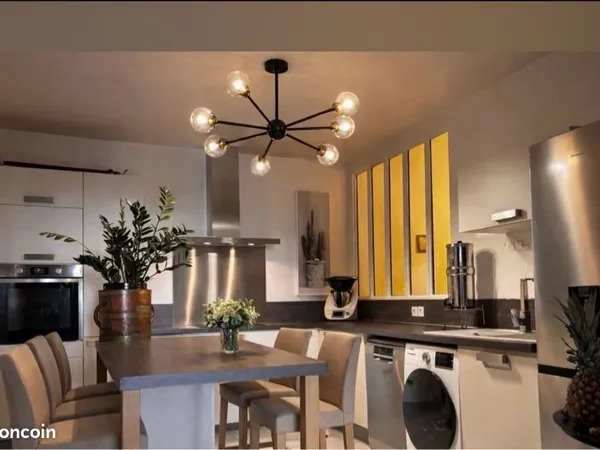 Appartement RDJ - Pollionnay centre 103 m2