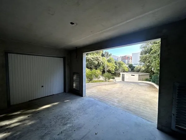 Parking 30 m²