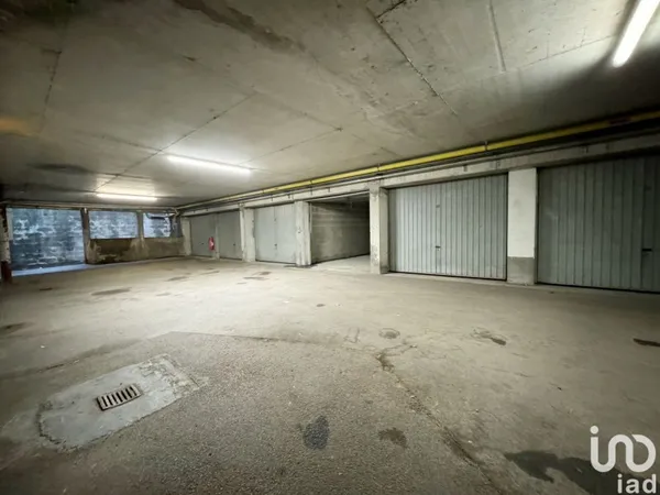 Parking 15 m²