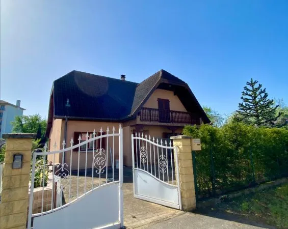 Maison 6 pièces 143 m²