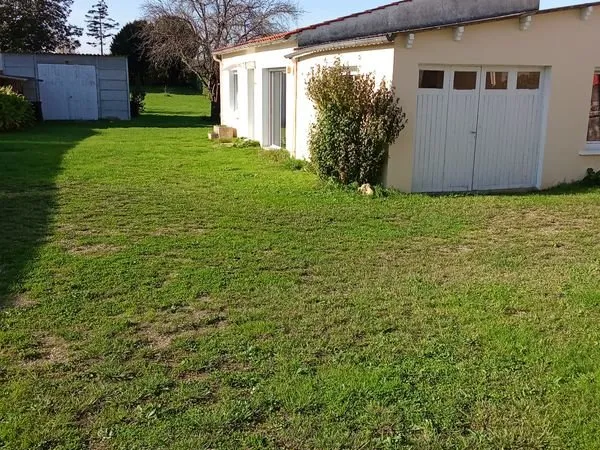 Ensemble 2 maisons rive gauche Saintes