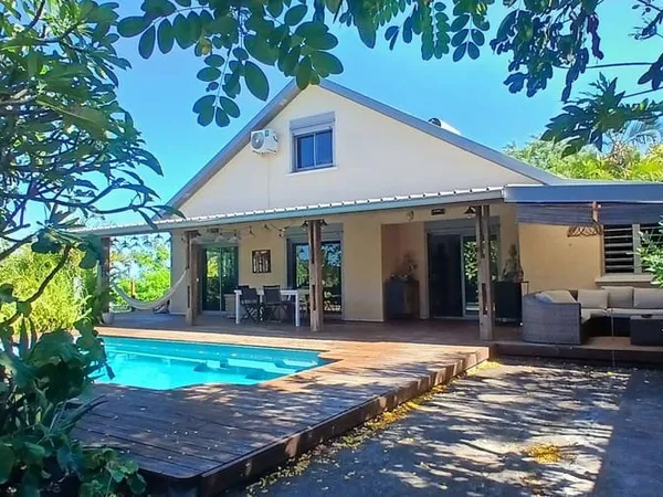 Maison 5 pièces 143 m²