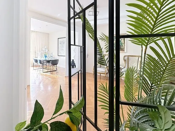 Appartement 4 pièces 173 m²