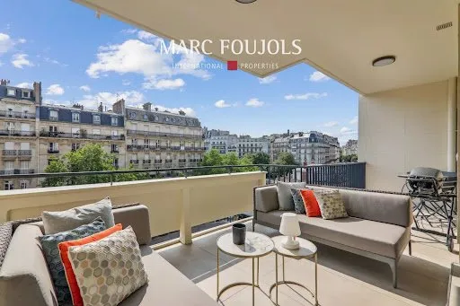 Appartement 4 pièces 91 m²