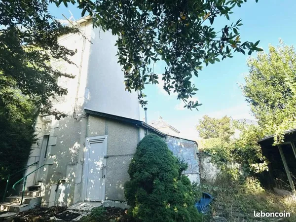 Maison de charme | Centre-ville de Thouars | pour investissement