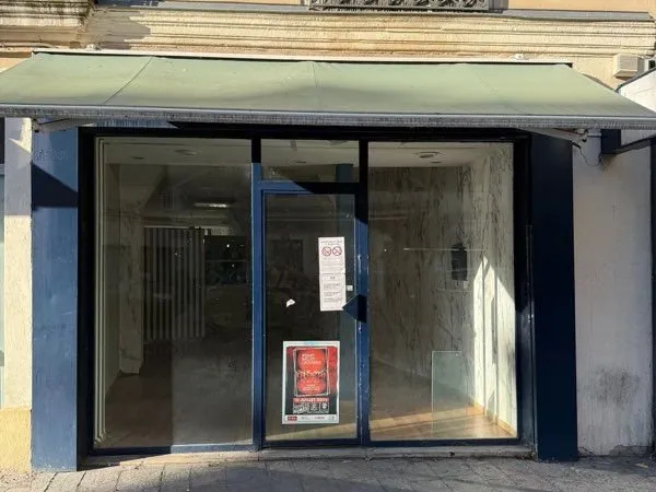Local commercial centre ville