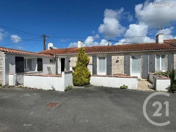 Maison 12 pièces 213 m²