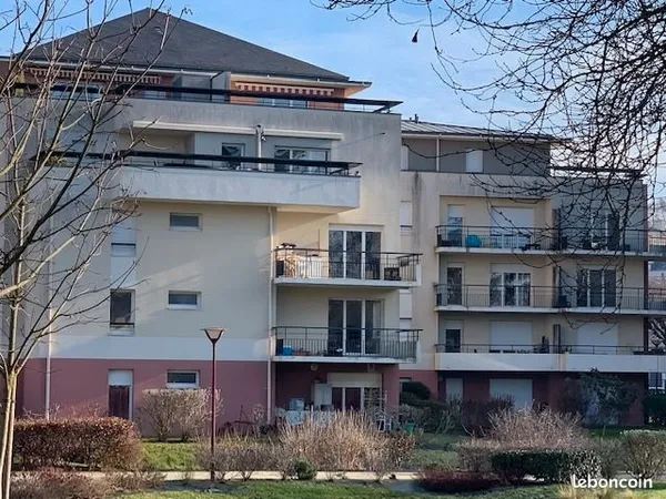 Annonce image Appartement T4 en Duplex 93 m2 avec grande Terrasse