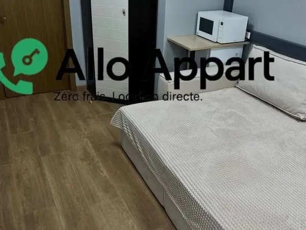 Studio meublé - 14 m² - Paris 2e (rue du Caire)
