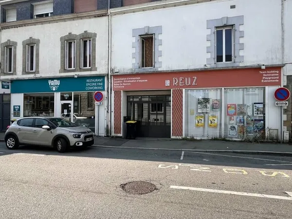 Bureaux 310 m²