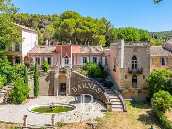 LUBERON SUD - CADENET - PROPRIETE RENOVEE XVIIIe-XIXe SIECLE 60
