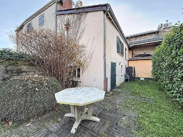 Bien immobilier de rendement Vente Lugny 6p 167m² 125000€
