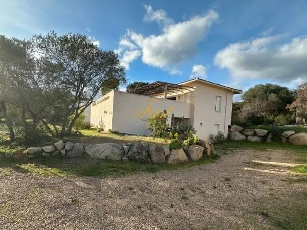 VILLA proximité PORTO- VECCHIO sur la commune de LECCI