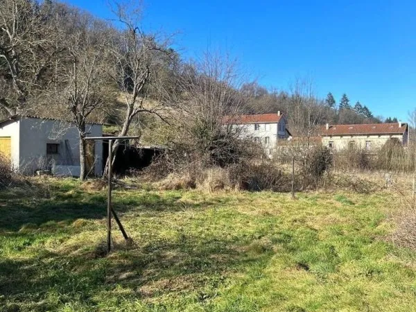 Terrain 3200 m²