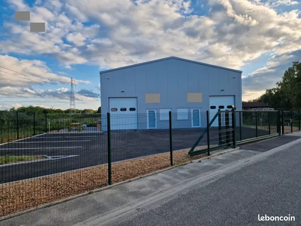 Location de bureau avec hangar et hall de stockage 160m² à Gerstheim ZA du Ried