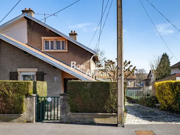 Charmante maison à fort potentiel !