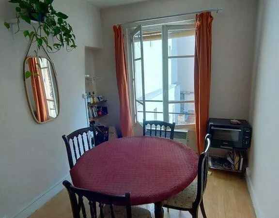 Studio 1 pièce 18 m²