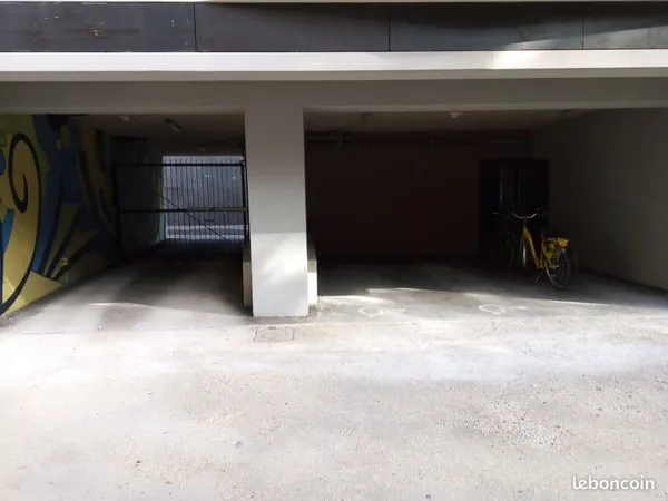 Location parking Championnet
