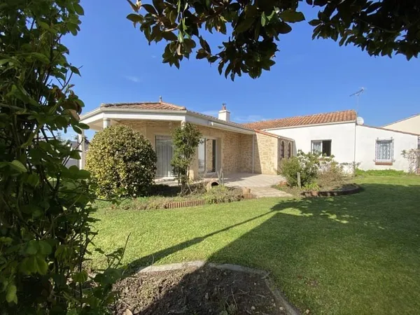 Maison Écume - Élégante maison de plain-pied avec spa au coeur du bourg