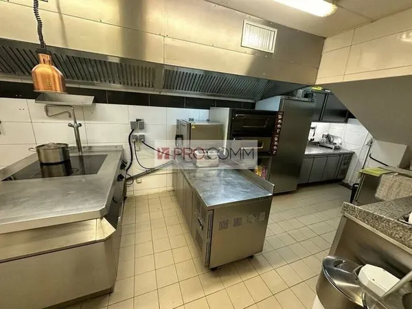 Fonds de commerce 85 m²