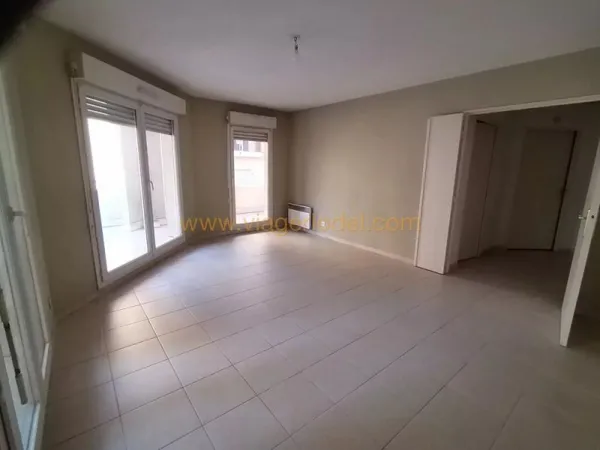 ref 9923 -VIAGER LIBRE - NICE PROCHE BOULEVARD GORBELLA et Facul