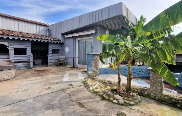 Maison 9 pièces 195 m²