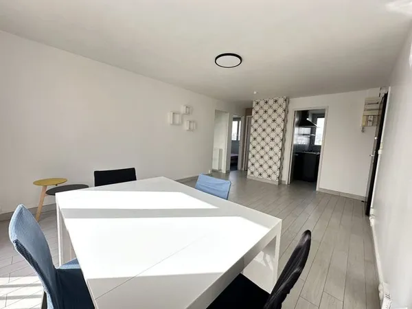 LOCATION APPARTEMENT T3 MEUBLE