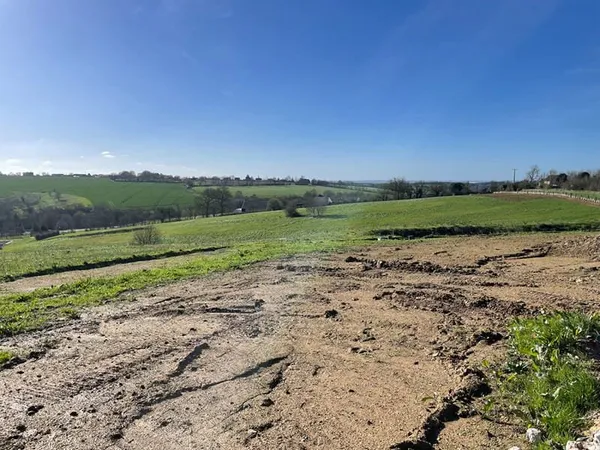 Terrains avec vue dégagées viabilisés de 432 à 680 m2