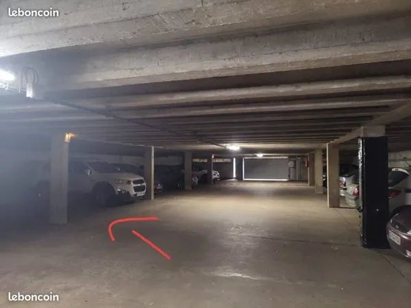 Parking 16 m²