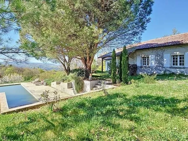 Maison 5 pièces 139 m²