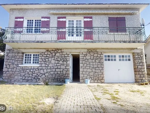 Maison de 105m2 avec terrain de 880m2