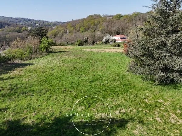 TERRAIN VIABILISE 3500 m2 - A BATIR - LIBRE CONSTRUCTEUR- PONT EVEQUE
