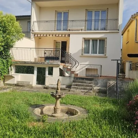 Maison de village à acheter 5 chambres à Monsempron-Libos
