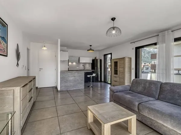 Appartement 4 pièces 85 m²