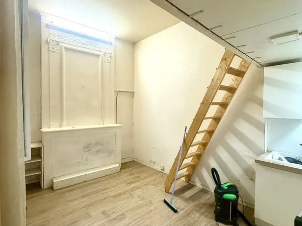 Studio 1 pièce 18 m²