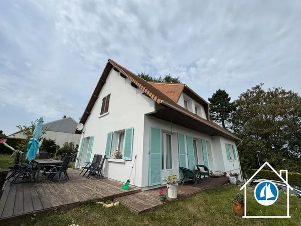 Maison 8 pièces 157 m²