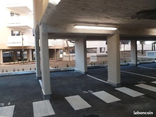 Vente emplacement Parking