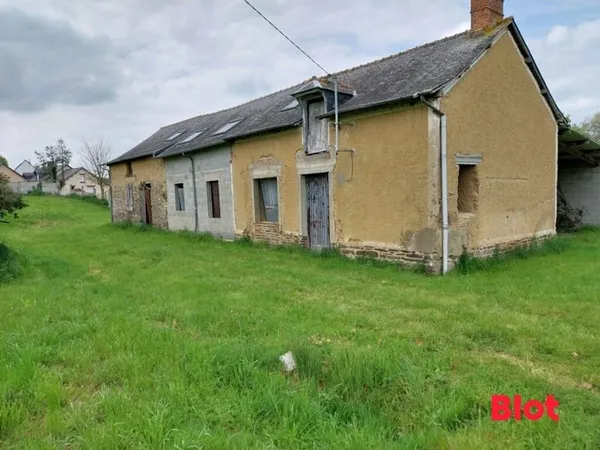 A VENDRE EN EXCLUSIVITÉ A BREAL SOUS MONTFORT - LOGÉRE A RÉNOVER - 220M²