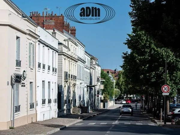 Bureaux 152 m²