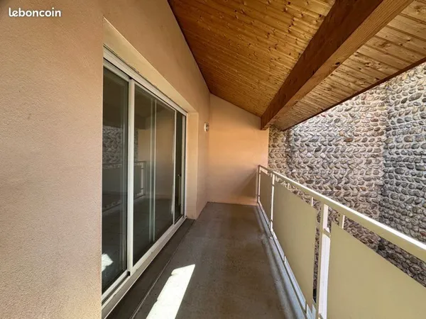 T2 avec balcon centre Beaurepaire