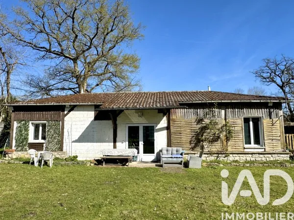 Maison 2 pièces 77 m²