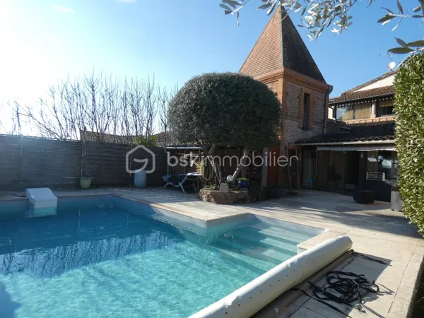 Maison 5 pièces 190 m²