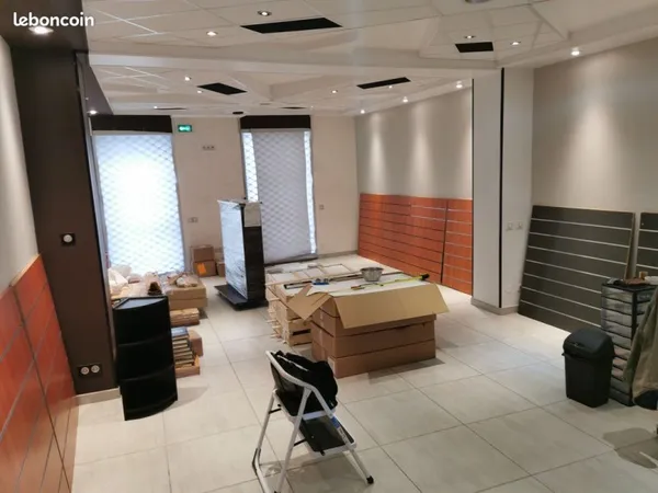 Local commercial à vendre - Commerce ou Bureau (Montauban 82000)