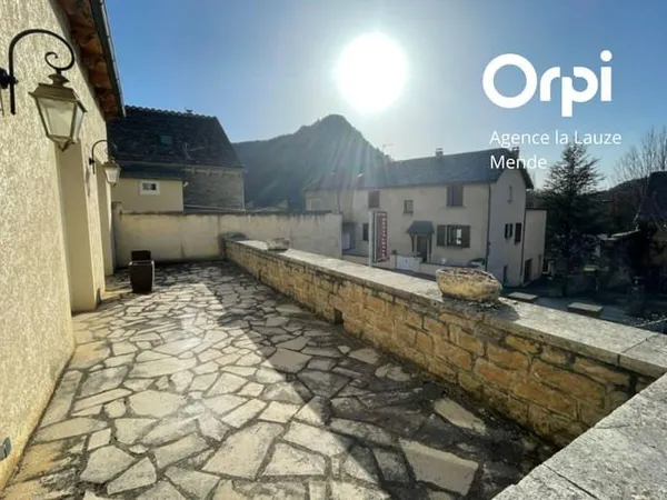 Maison 5 pièces 144 m²