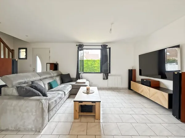 MAISON - VERNEUIL SUR SEINE - 5 pIèces