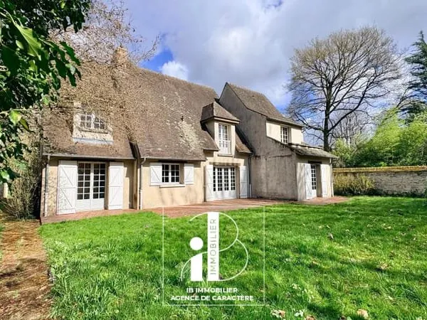 BOURRON-MARLOTTE, maison de 250 m² sur un terrain de 2380 m² , 5-6 chambres