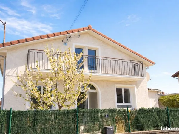 Maison 6 pièces 145 m²