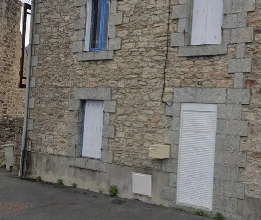 Investissement locatif - Maison en pierre avec Jardin sur terrain 250 m² - Guingamp Ploumagoar