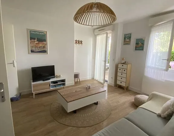 Studio 1 pièce 26 m²