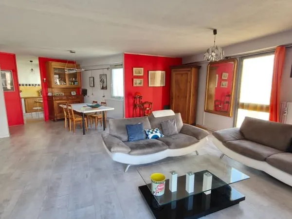 Appartement 5 pièces 143 m²